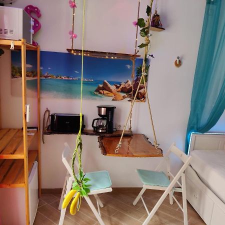 Wonder Room Paraiso Magico Habitacion Nerja Esterno foto