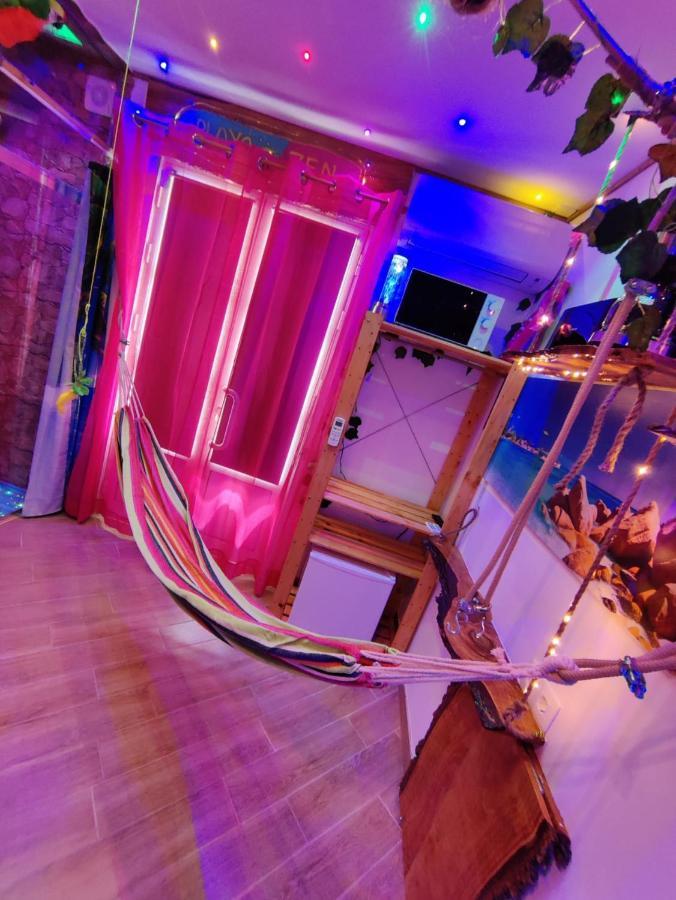 Wonder Room Paraiso Magico Habitacion Nerja Esterno foto