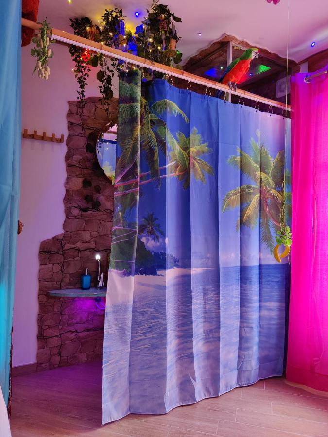 Wonder Room Paraiso Magico Habitacion Nerja Esterno foto